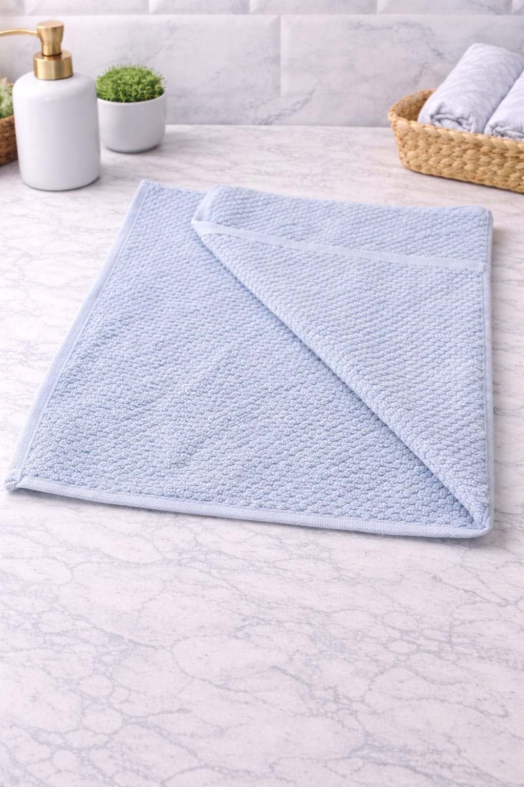 HAND TOWEL